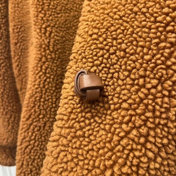 H&M Brown Teddy bear jacket cozy and warm size 12 (oversized) w/ braided buttons - Picture 7 of 9